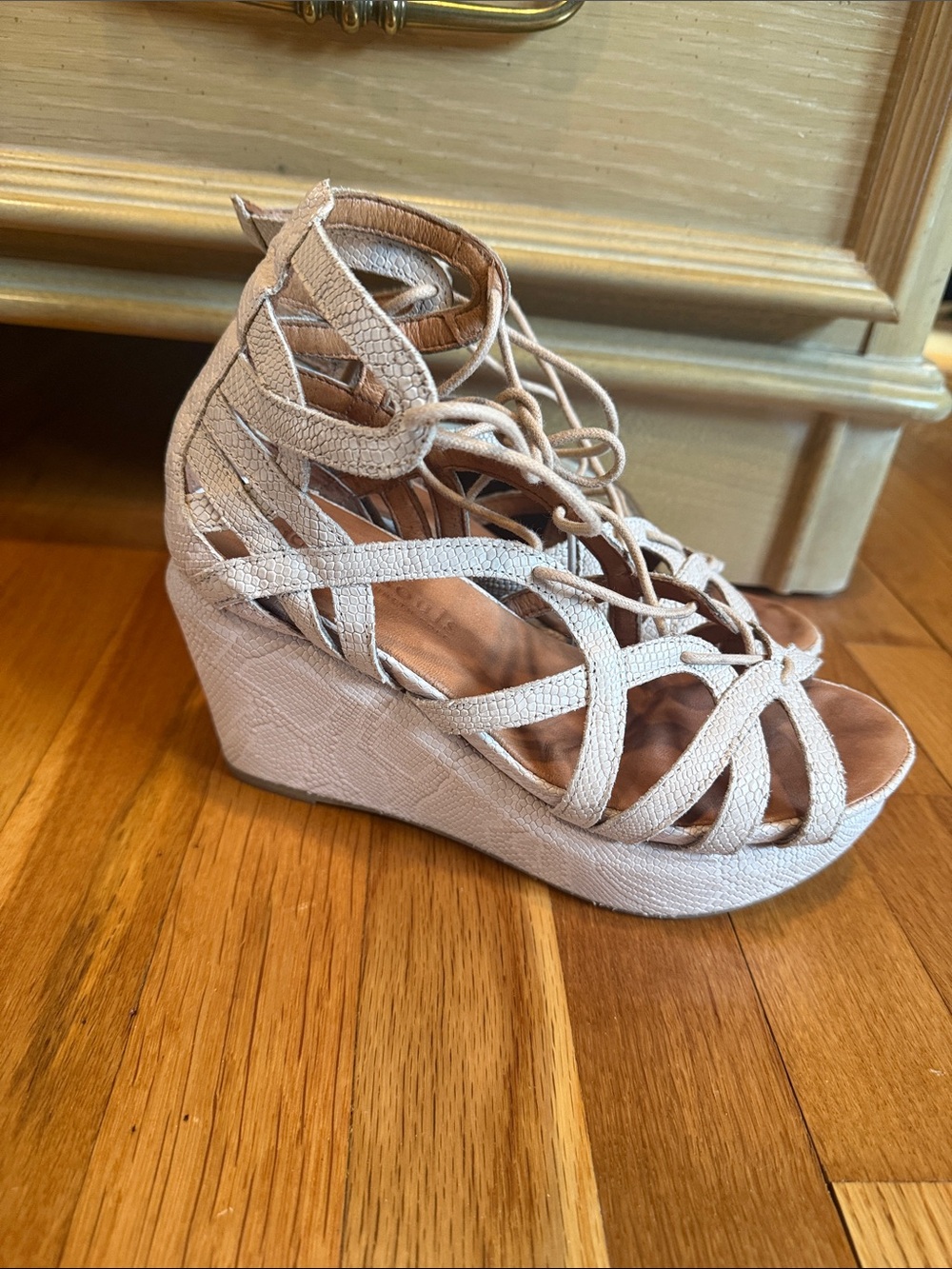 Kenneth Cole Lace-Up Blush/Tan Wedge Sandal